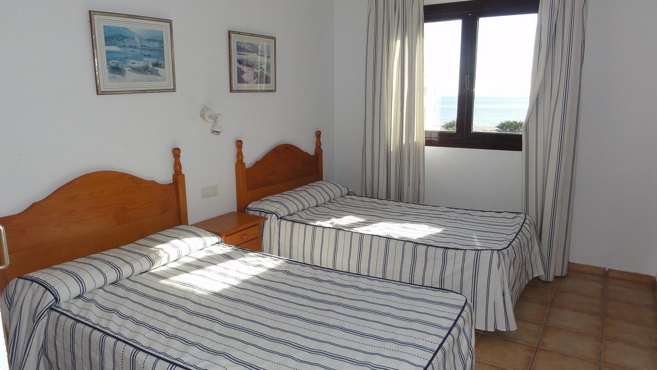 Apartamentos Estrella De Mar Рокетас-де-Мар Экстерьер фото
